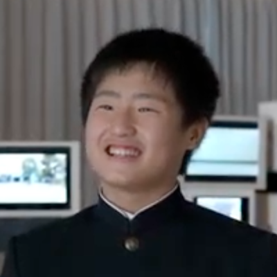 うご板